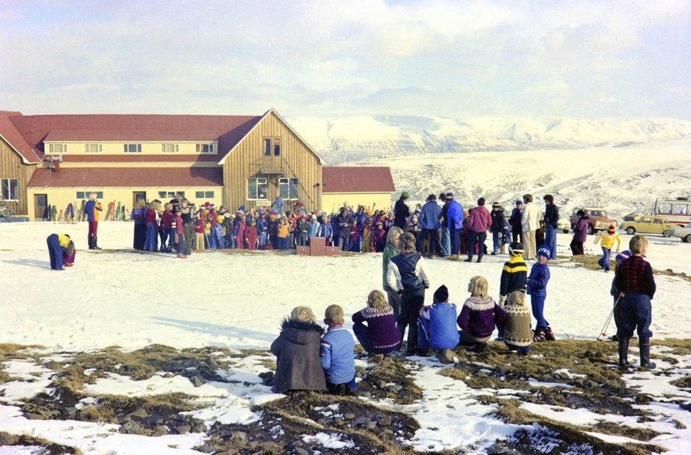 Saga Andrésar leikanna komin í loftið