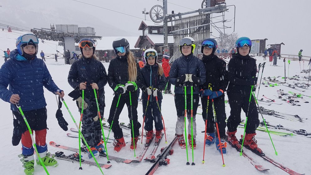 SKA krakkarnir Víðir, Kristín Lind, Fjóla Katrín, Amalía Björk, Eyrún Erla, Sonja Lí og Helena Ýr.