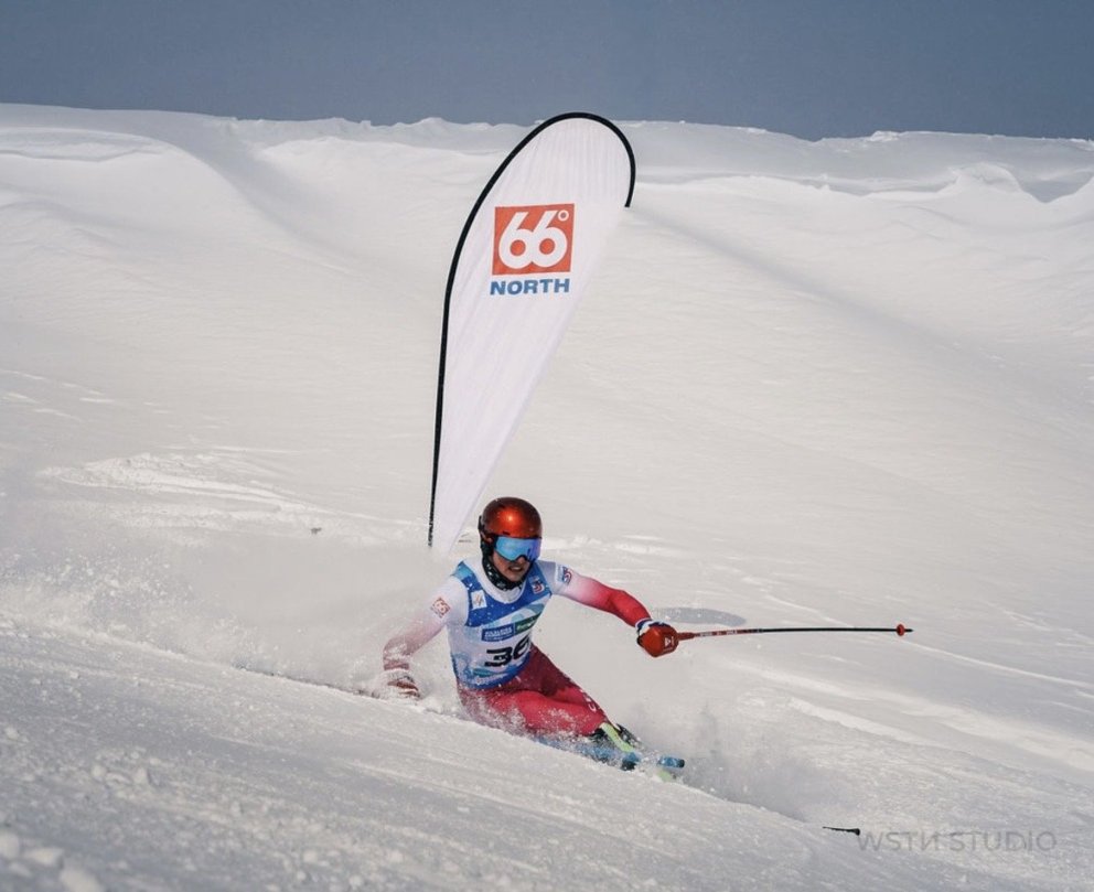 Frábær dagur í fjallinu í dag þar sem Íslandsmeistarar í stórsvigi voru krýndir á Skíðamóti Íslands &hellip;