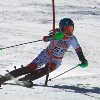 Minningarorð um Maríu Guðmundsdóttir Toney frá skíðafélögum