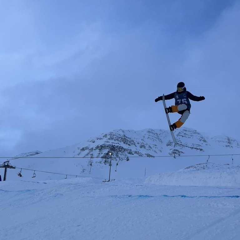 Snjóbrettamót síðustu helgi í Hlíðarfjalli